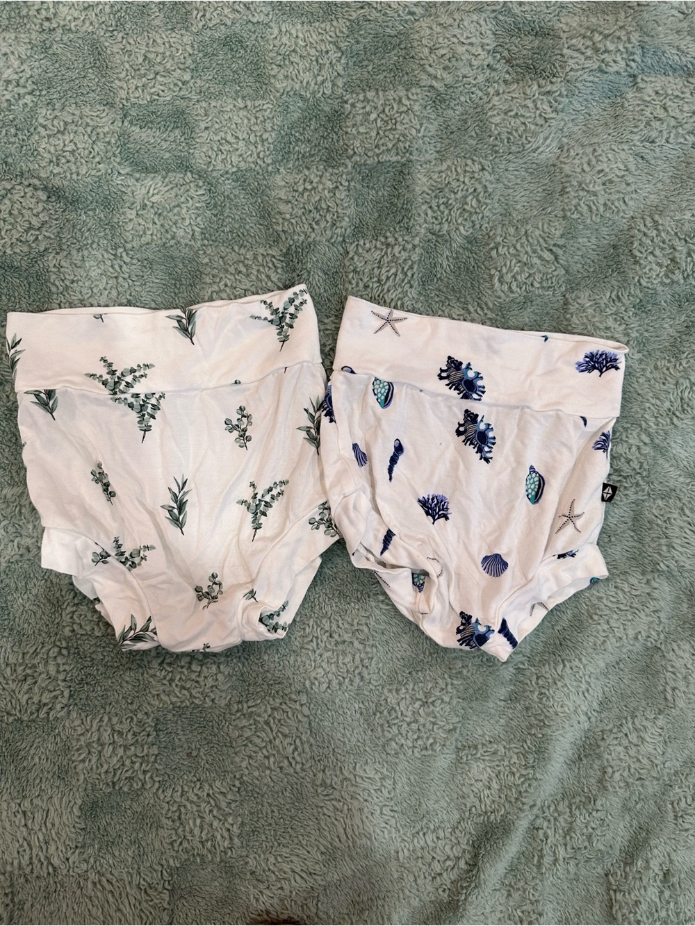 Kyte Baby Eucalyptus & Royal Shell Bummies